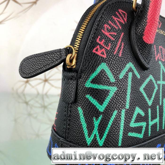 ハンドバッグ 2019秋冬人気色おすすめ  バレンシアガ 人気ブランドの新作秋冬トレンド BALENCIAGA 秋トレンドの新定番