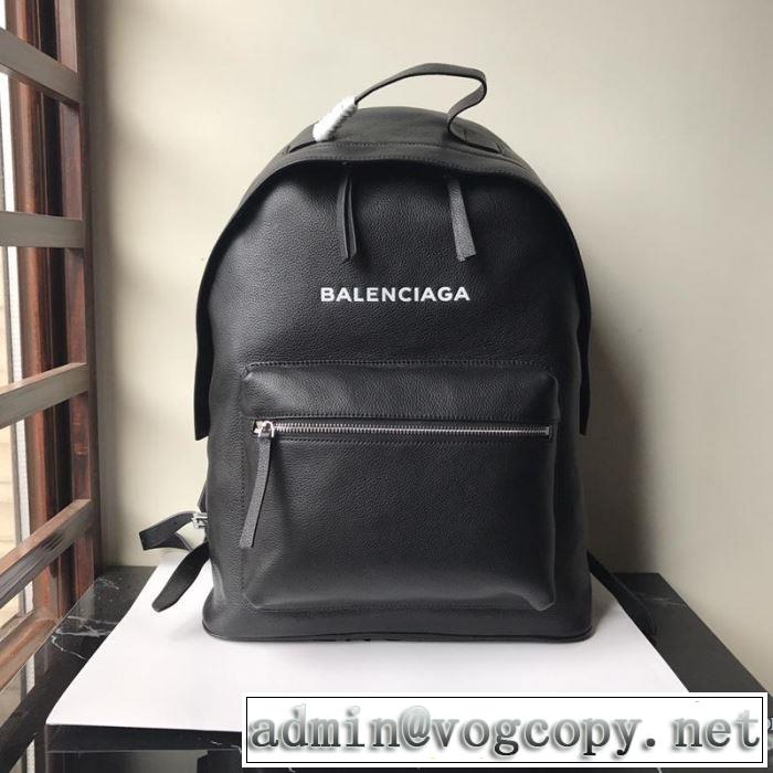 リュック 【2019秋冬】の注目トレンド バレンシアガ BALENCIAGA 2019トレンドファッション新品 今季トレンドをうまく取り