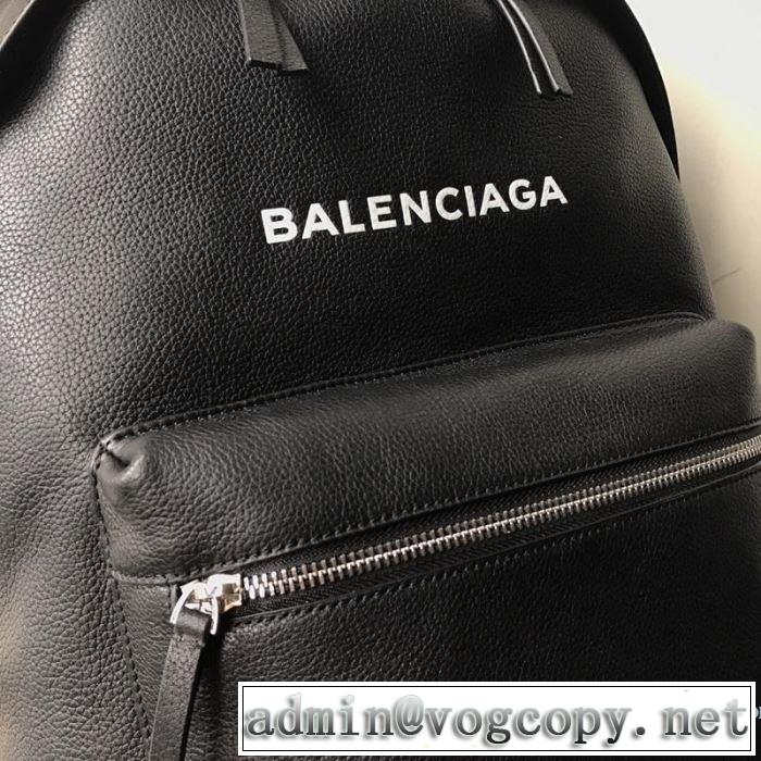 リュック 【2019秋冬】の注目トレンド バレンシアガ BALENCIAGA 2019トレンドファッション新品 今季トレンドをうまく取り