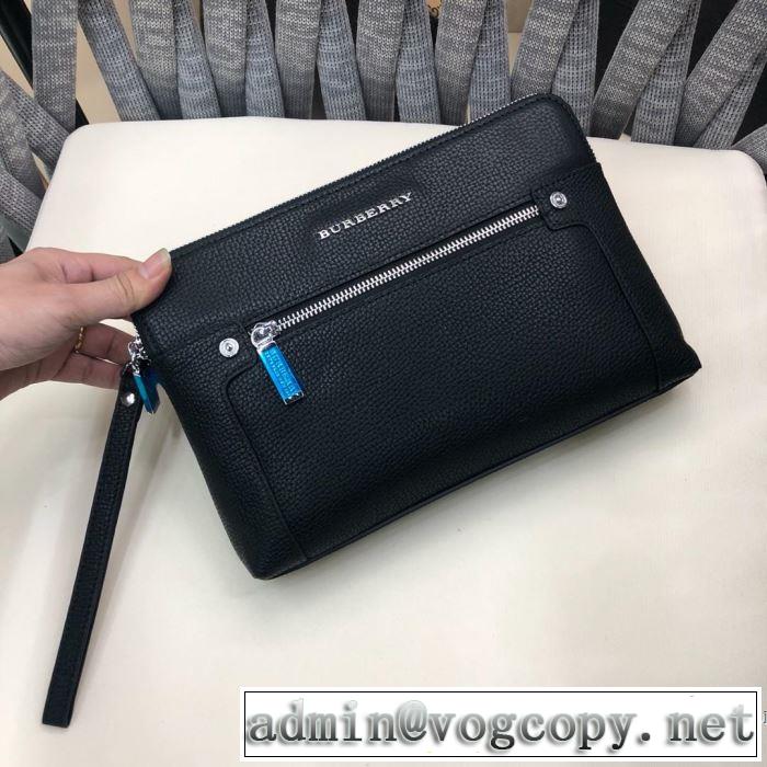 今流行のストリート上品 バーバリー BURBERRY ポーチ 【2019春夏】最新コレクション