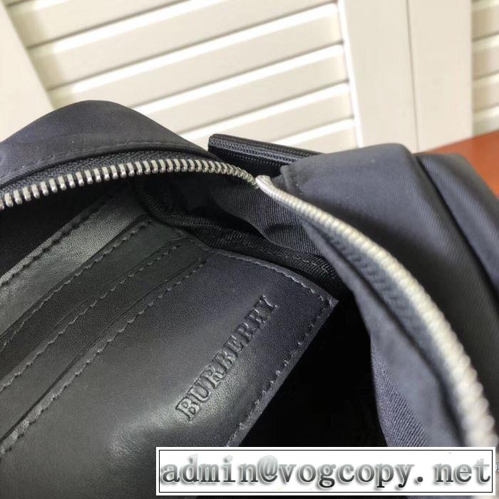 ミニバッグ　ゆったりきれいめスタイル新品　バーバリー 抜群の暖かさを実現BURBERRY　2019年秋冬のトレンドをカッコ良く押さえ