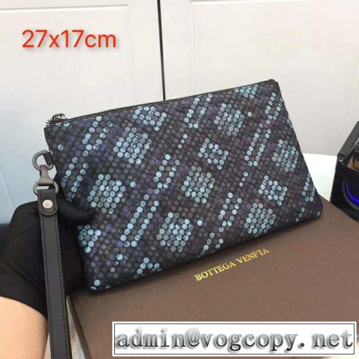 ボッテガ ヴェネタ BOTTEGA VENETA ポーチ 2019年春夏のトレンドアイテム クラシカルな雰囲気