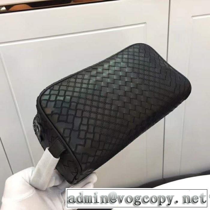 暑い今こそ活躍させたい！ 2019春夏トレンドアイテム ボッテガ ヴェネタ BOTTEGA VENETA ポーチ