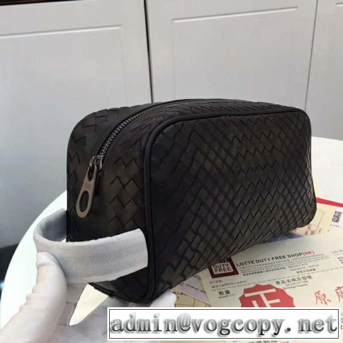 暑い今こそ活躍させたい！ 2019春夏トレンドアイテム ボッテガ ヴェネタ BOTTEGA VENETA ポーチ