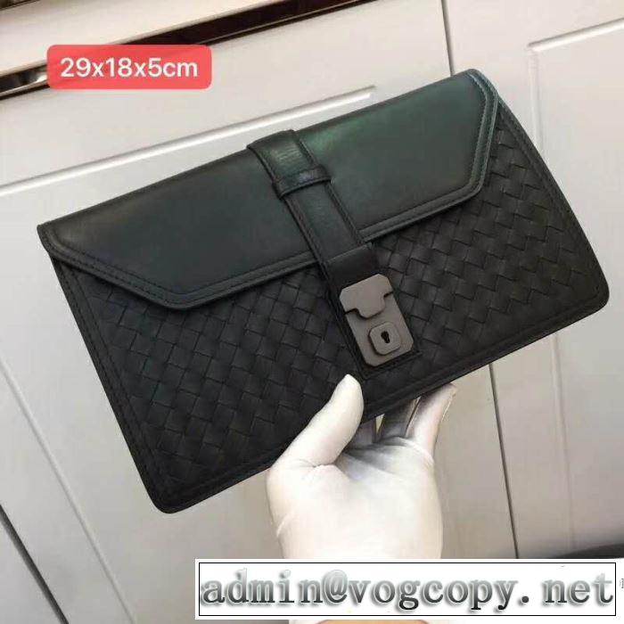 ボッテガ ヴェネタ BOTTEGA VENETA ポーチ 《2019年》今、注目のストリート 素敵カジュアル春夏新品