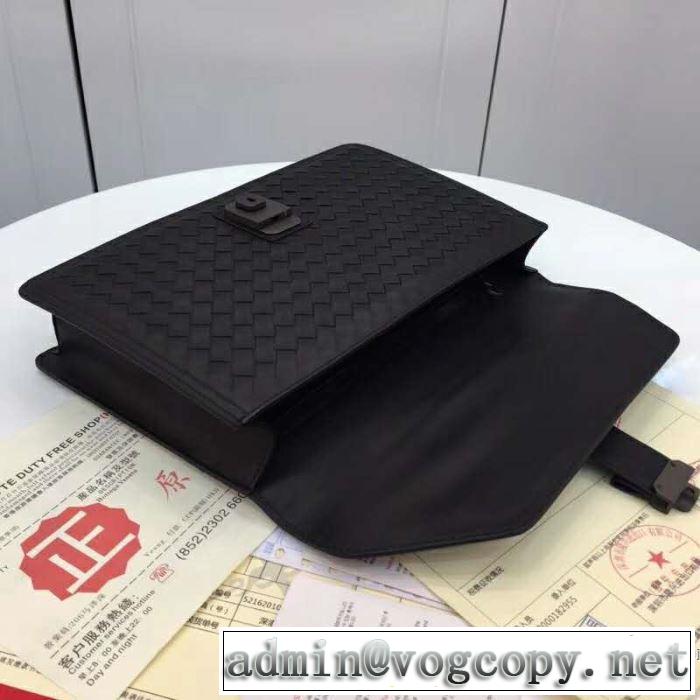 ボッテガ ヴェネタ BOTTEGA VENETA ポーチ 《2019年》今、注目のストリート 素敵カジュアル春夏新品