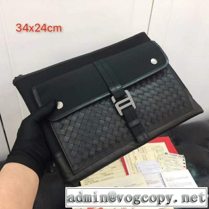 海外セレブは大人気 2019春夏人気トレンドアイテム ボッテガ ヴェネタ BOTTEGA VENETA ポーチ