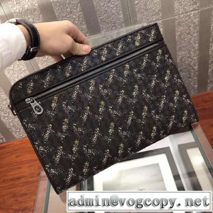 ボッテガ ヴェネタ BOTTEGA VENETA ポーチ 【2019春夏】最新コレクション 春夏の流行りトップス