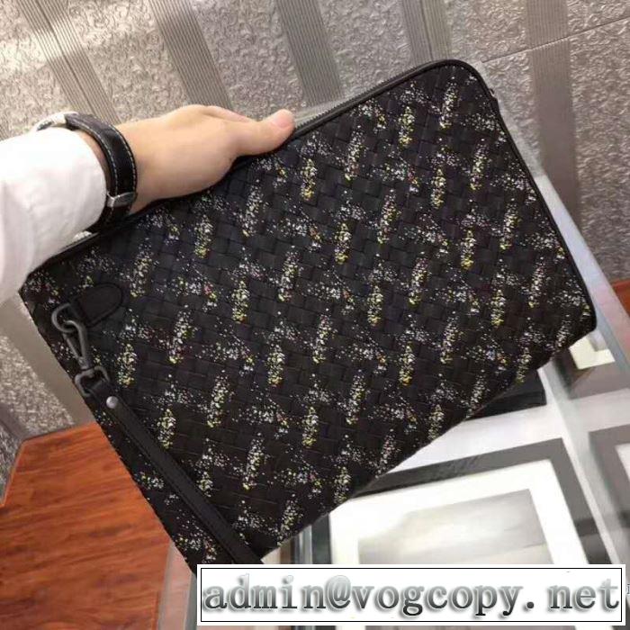 ボッテガ ヴェネタ BOTTEGA VENETA ポーチ 【2019春夏】最新コレクション 春夏の流行りトップス