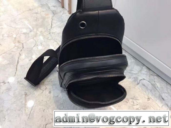 リュック 夏に良く似合うちょっと新品 ボッテガ ヴェネタ BOTTEGA VENETA  2019年夏の一押しファッションアイテム