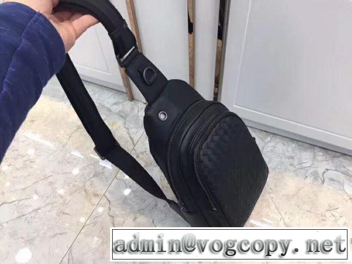 リュック 夏に良く似合うちょっと新品 ボッテガ ヴェネタ BOTTEGA VENETA  2019年夏の一押しファッションアイテム