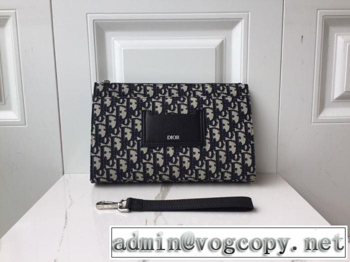 ディオール DIOR ポーチ 2019年春夏流行ファッション 春夏シンプルファッションでOK！