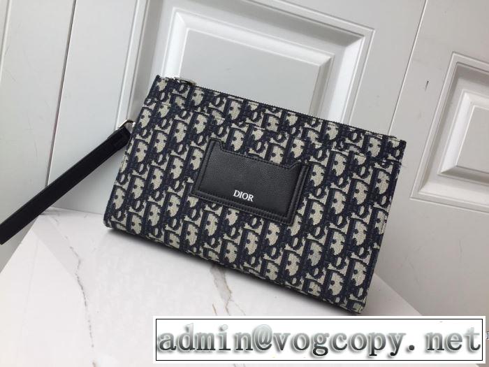 ディオール DIOR ポーチ 2019年春夏流行ファッション 春夏シンプルファッションでOK！