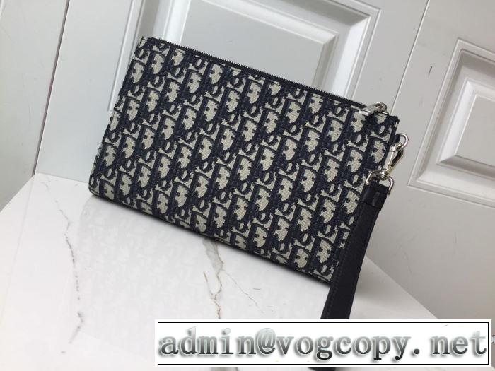ディオール DIOR ポーチ 2019年春夏流行ファッション 春夏シンプルファッションでOK！