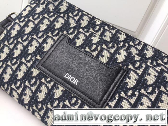 ディオール DIOR ポーチ 2019年春夏流行ファッション 春夏シンプルファッションでOK！