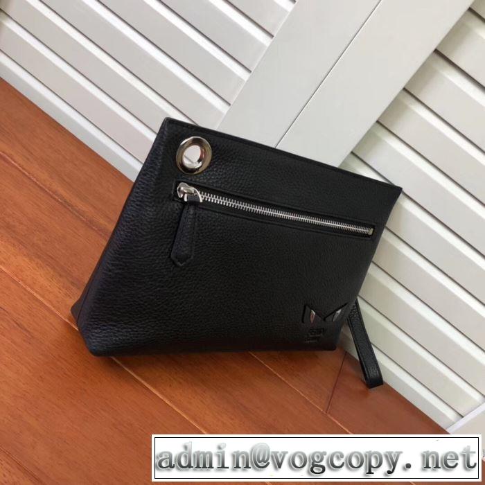 きれいめ大人スタイルサイズ感　フェンディ シンプルで高品質着回し　FENDI ハンドバッグ 2色可選　2019-20秋冬おすすめカラーも紹介