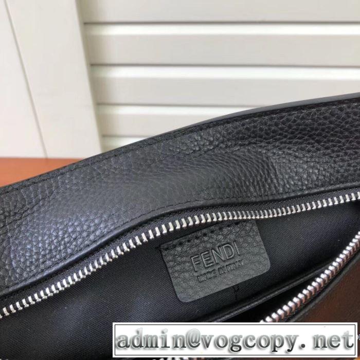 きれいめ大人スタイルサイズ感　フェンディ シンプルで高品質着回し　FENDI ハンドバッグ 2色可選　2019-20秋冬おすすめカラーも紹介