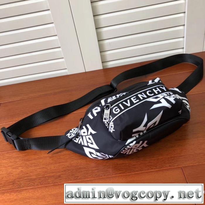 2019-20秋冬トレンドファッション ジバンシー GIVENCHY 最新秋冬トレンドをチェック ウエストポーチ 秋冬流行りファション
