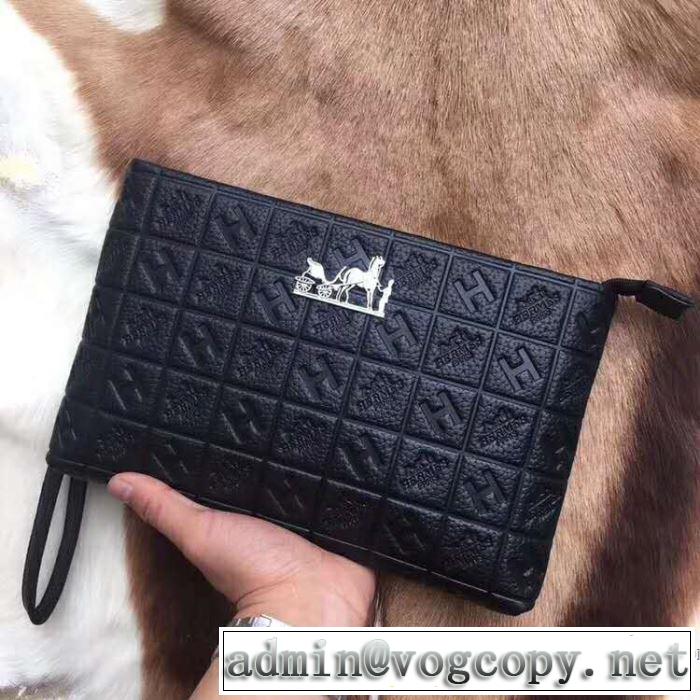 2019年春夏シーズンの人気 春夏シンプルファッションでOK！ エルメス HERMES ポーチ