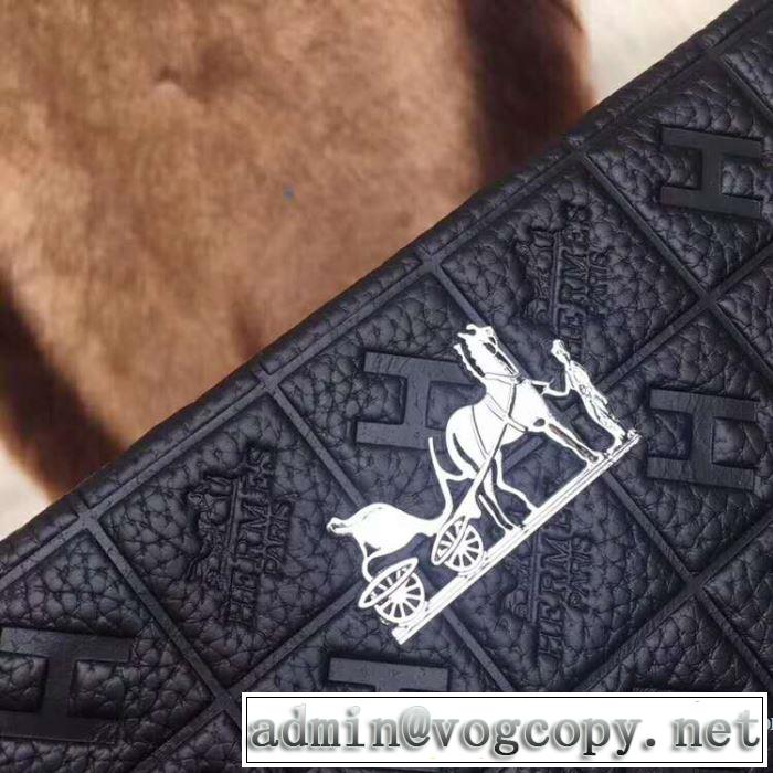 2019年春夏シーズンの人気 春夏シンプルファッションでOK！ エルメス HERMES ポーチ