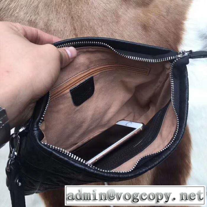 2019年春夏シーズンの人気 春夏シンプルファッションでOK！ エルメス HERMES ポーチ