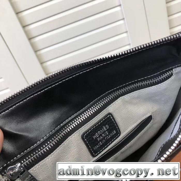 やっぱり優しい色 エルメス HERMES 【2019秋冬トレンド】押さえておきたい ショルダーバッグ サイズのよさを感じる新作 3色可選