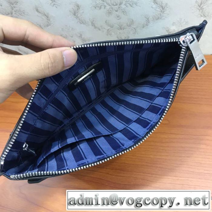 2019秋冬トレンドデザイン エルメス今年注目すべき秋冬ファッション  HERMES ポーチ 素敵続くトレンド