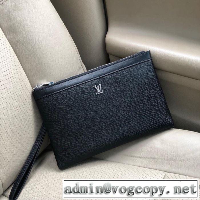 ポーチ 大人カジュアル夏ファッション2019 今期のトレンド定番アイテム ルイ ヴィトン LOUIS VUITTON