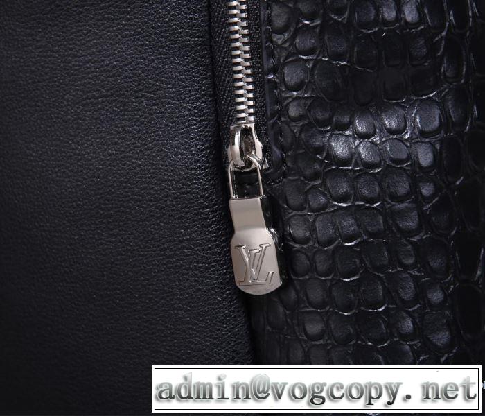 今年春夏ファション流行り ルイ ヴィトン LOUIS VUITTON リュック 【2019春夏】最新コレクション