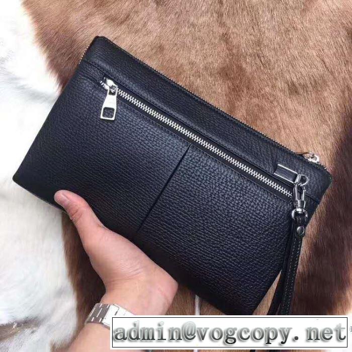 最新のトレンドブランド人気的 《2019年》今、注目のストリート ルイ ヴィトン LOUIS VUITTON ポーチ
