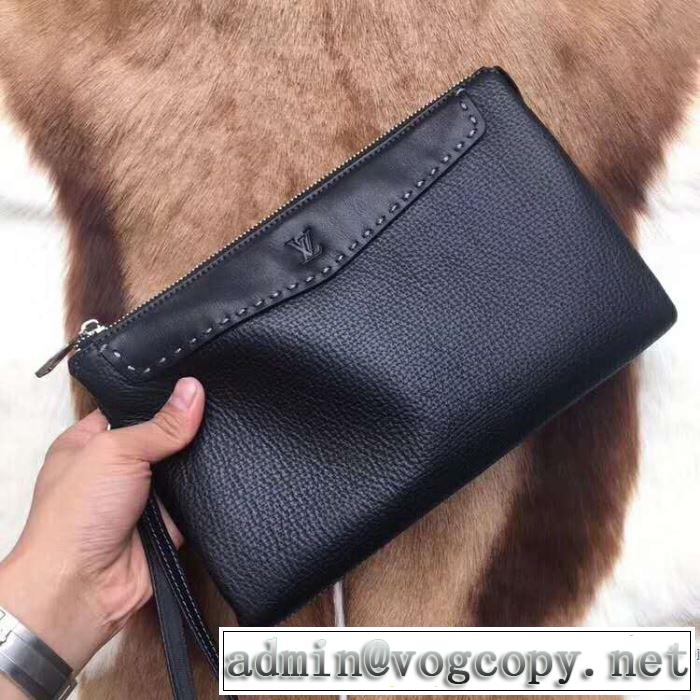 最新のトレンドブランド人気的 《2019年》今、注目のストリート ルイ ヴィトン LOUIS VUITTON ポーチ