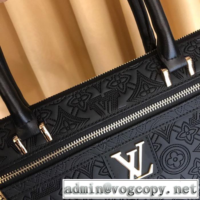 2019-20秋冬トレンドファッション ルイ ヴィトン LOUIS VUITTON 最新秋冬トレンドをチェック ハンドバッグ  秋冬流行りファション