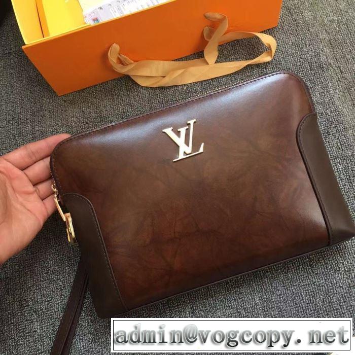 ポーチ   最新トレンドコーデおすすめ ルイ ヴィトン 2019-2020秋冬のファッション LOUIS VUITTON 機能性が良くブランド新品