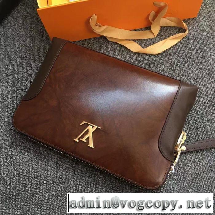 ポーチ   最新トレンドコーデおすすめ ルイ ヴィトン 2019-2020秋冬のファッション LOUIS VUITTON 機能性が良くブランド新品
