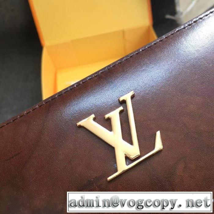 ポーチ   最新トレンドコーデおすすめ ルイ ヴィトン 2019-2020秋冬のファッション LOUIS VUITTON 機能性が良くブランド新品