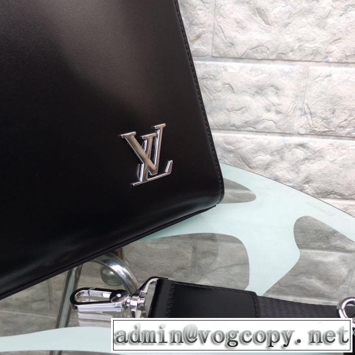 秋冬コーデと相性がいい ルイ ヴィトン おしゃれなファッションコーデ LOUIS VUITTON ハンドバッグ 【最新】2019年秋冬のトレンド速報