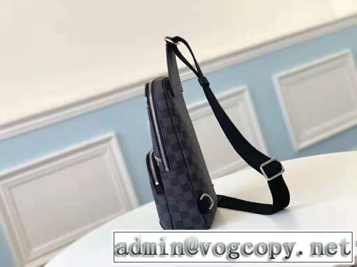 2019-20秋冬トレンドファッション ルイ ヴィトン LOUIS VUITTON 最新秋冬トレンドをチェック ボディバッグ 秋冬流行りファション