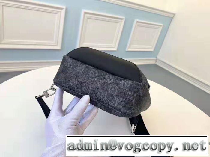 2019-20秋冬トレンドファッション ルイ ヴィトン LOUIS VUITTON 最新秋冬トレンドをチェック ボディバッグ 秋冬流行りファション