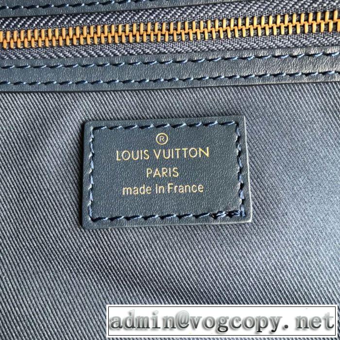 ルイ ヴィトン おしゃれなファッションコーデ LOUIS VUITTON 2019トレンド秋冬おすすめ安い スーツケース 秋冬にお世話になる定番