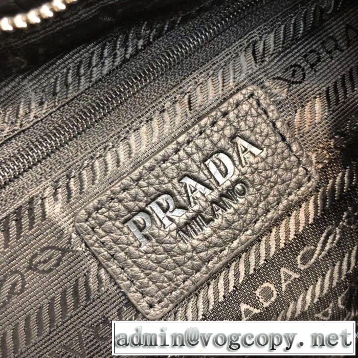 ポーチ オススメしたい最新注目ファション おしゃれな夏ファッション2019 プラダ PRADA
