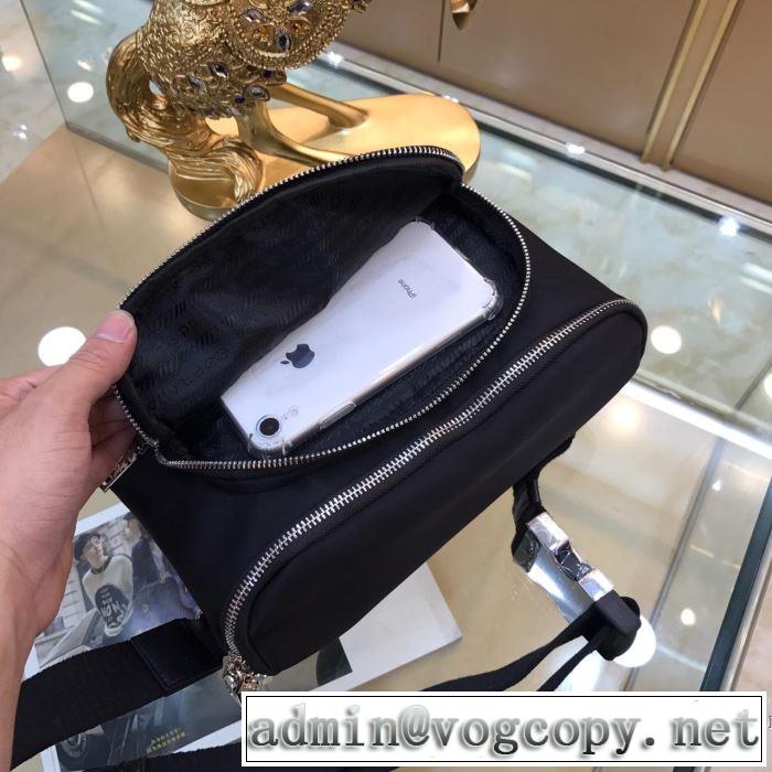 プラダ PRADA 斜め掛けバッグ 今期注目のブランドトレンド 【2019年】夏のファッション
