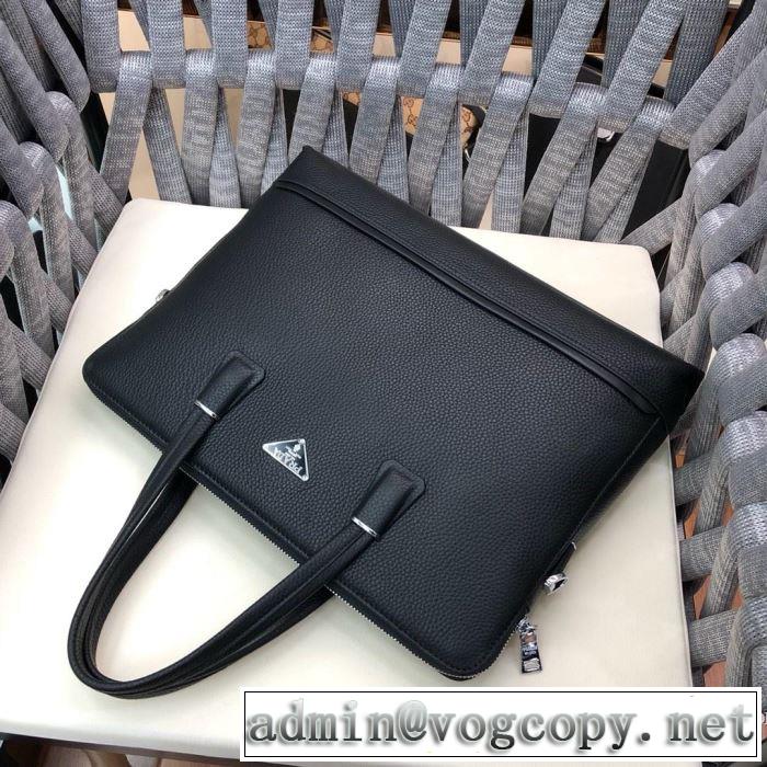 プラダ PRADA ビジネスバッグ 2019春夏のトレンド新商品 絶妙にオシャレ人気アイテム