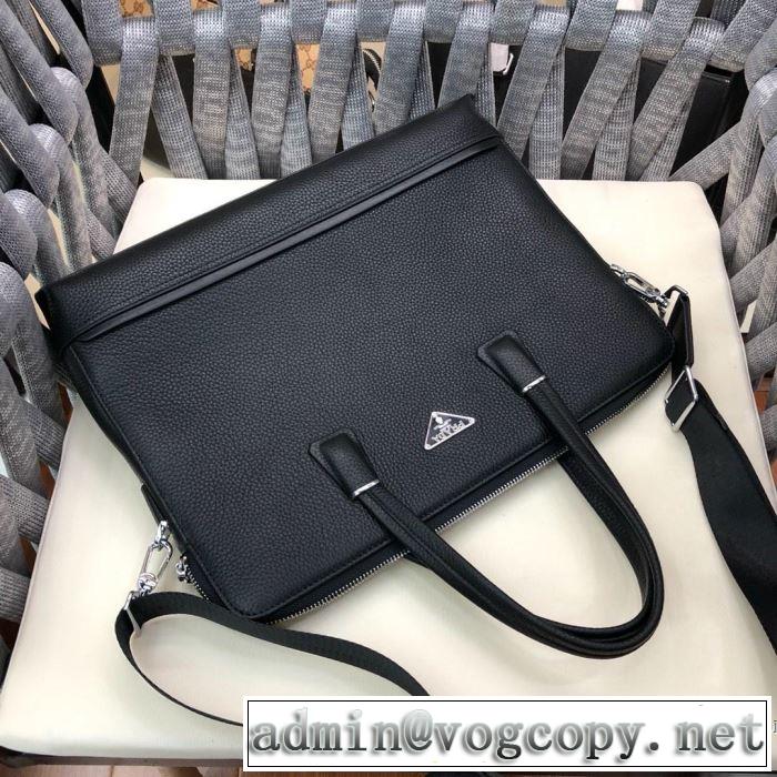 プラダ PRADA ビジネスバッグ 2019春夏のトレンド新商品 絶妙にオシャレ人気アイテム