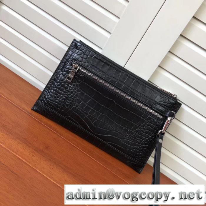 PRADA 今年注目な新品セール プラダ  2019秋冬トレンドアイテム ポーチ  秋冬とれんど新品目立ち