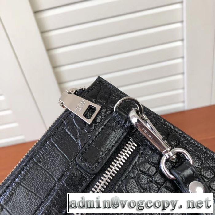 PRADA 今年注目な新品セール プラダ  2019秋冬トレンドアイテム ポーチ  秋冬とれんど新品目立ち