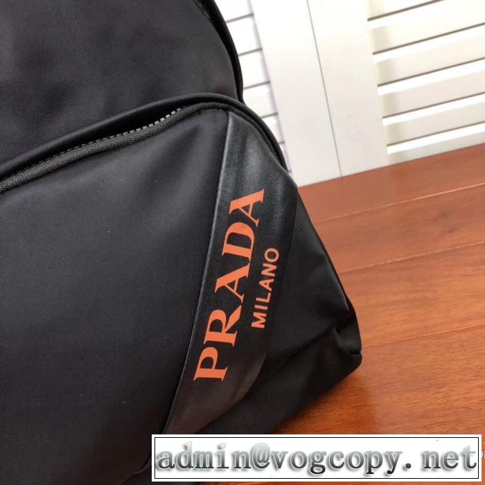 秋冬もちろん主役級 プラダ PRADA おしゃれ度アップ秋冬コレクション リュック 2019秋のファッショントレンドはこれ