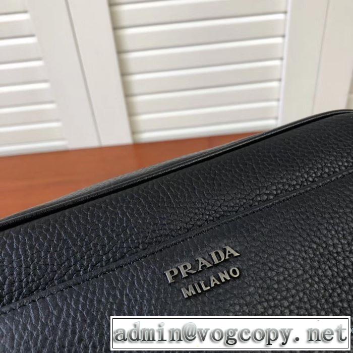 ポーチ 今シーズン注目のアイテム プラダ今年らしいおすすめ新品  PRADA 2019秋断然ブランド推し
