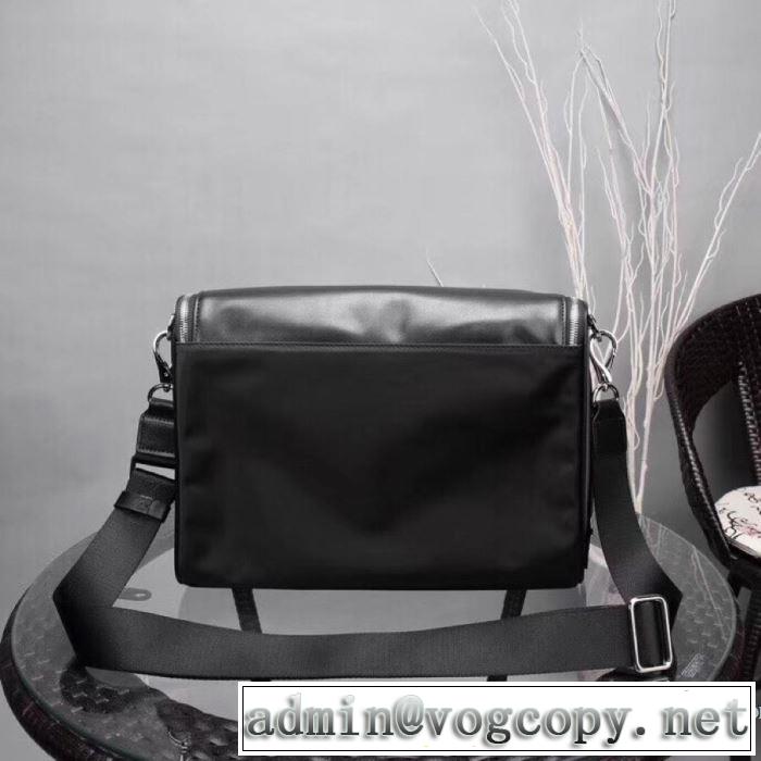 最高にCOOL秋冬新作  プラダ シンプルに着こなしたい PRADA 最速2019秋冬トレンドブランド ショルダーバッグ