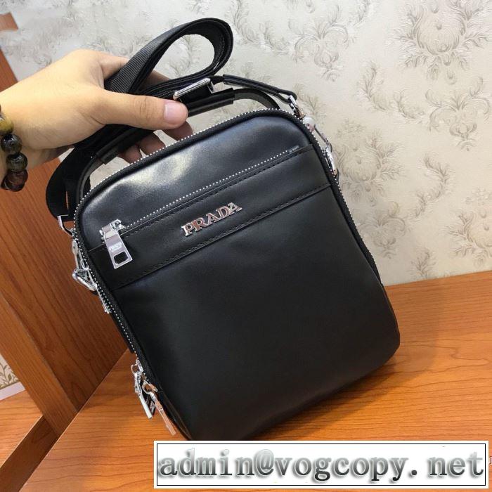 2019秋冬人気色おすすめ ショルダーバッグ プラダ 秋トレンドの新定番 PRADA 人気ブランドの新作秋冬トレンド