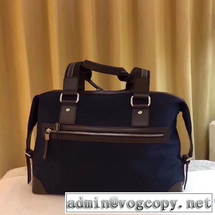 素敵続くトレンド プラダ 2019秋冬トレンドデザイン PRADA 今年注目すべき秋冬ファッション ハンドバッグ
